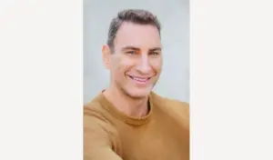 Dr. Scott Lyons
