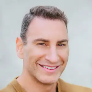 Dr. Scott Lyons